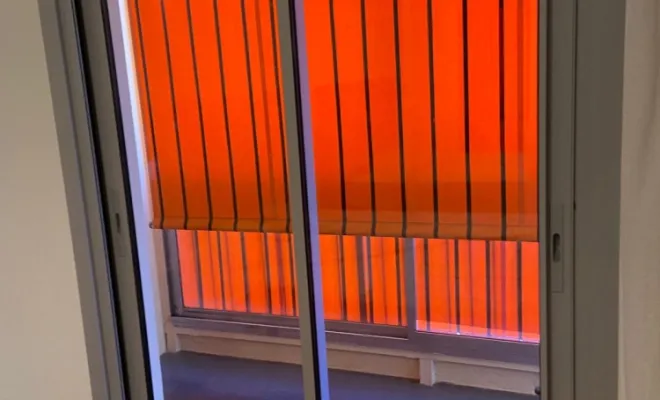 Pose de baies vitrées aluminium avec un vitrage améliorant l' acoustique