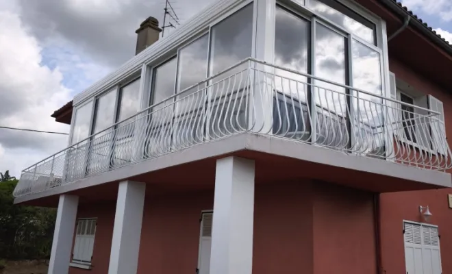 Fabrication et pose d'une magnifique véranda, Puget sur argens